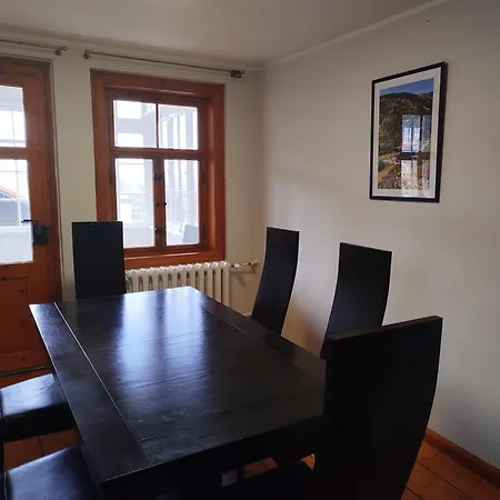 Karkonowskie Krajobrazy Apartment *