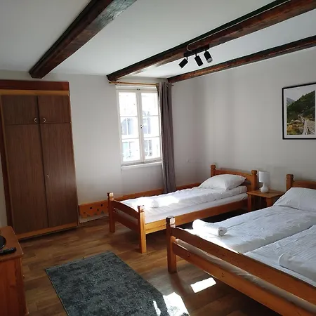 Karkonowskie Krajobrazy Apartment *